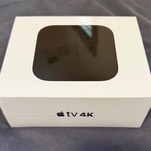 Apple TV 4K in Black NIB